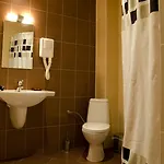 Bizev Hotel 3*