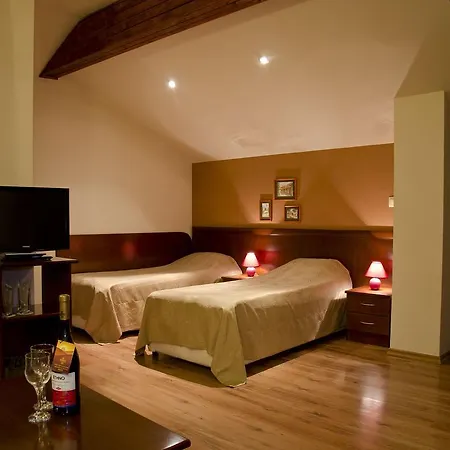 Хотел бизева къща Банско